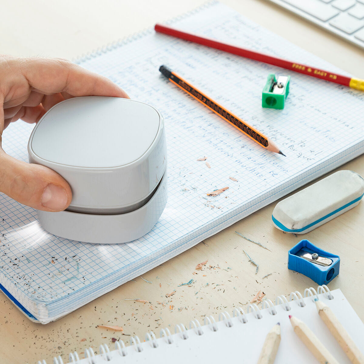 Mini Aspirapolvere Portatile da Scrivania Micuum InnovaGoods (Ricondizionati A)